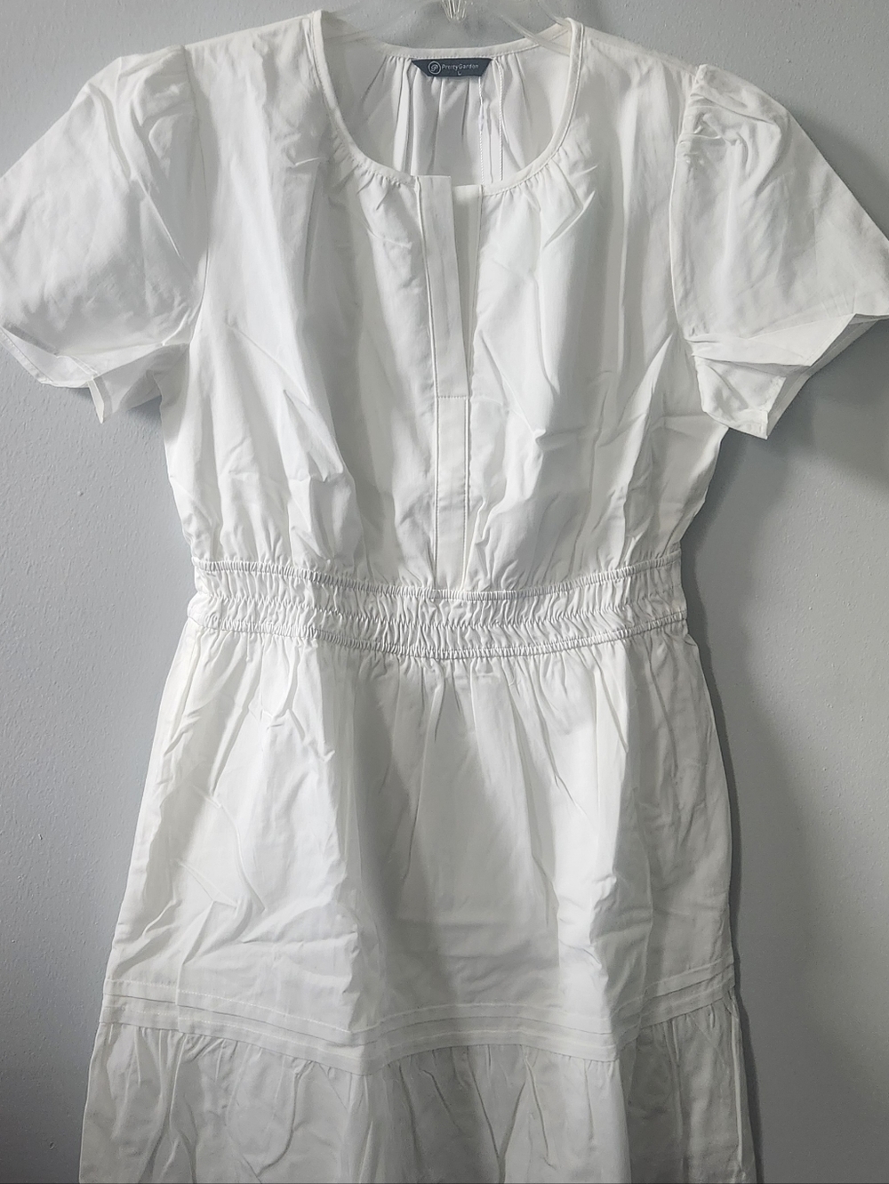 NWT- Pretty Garden Women's White Dress Size Large